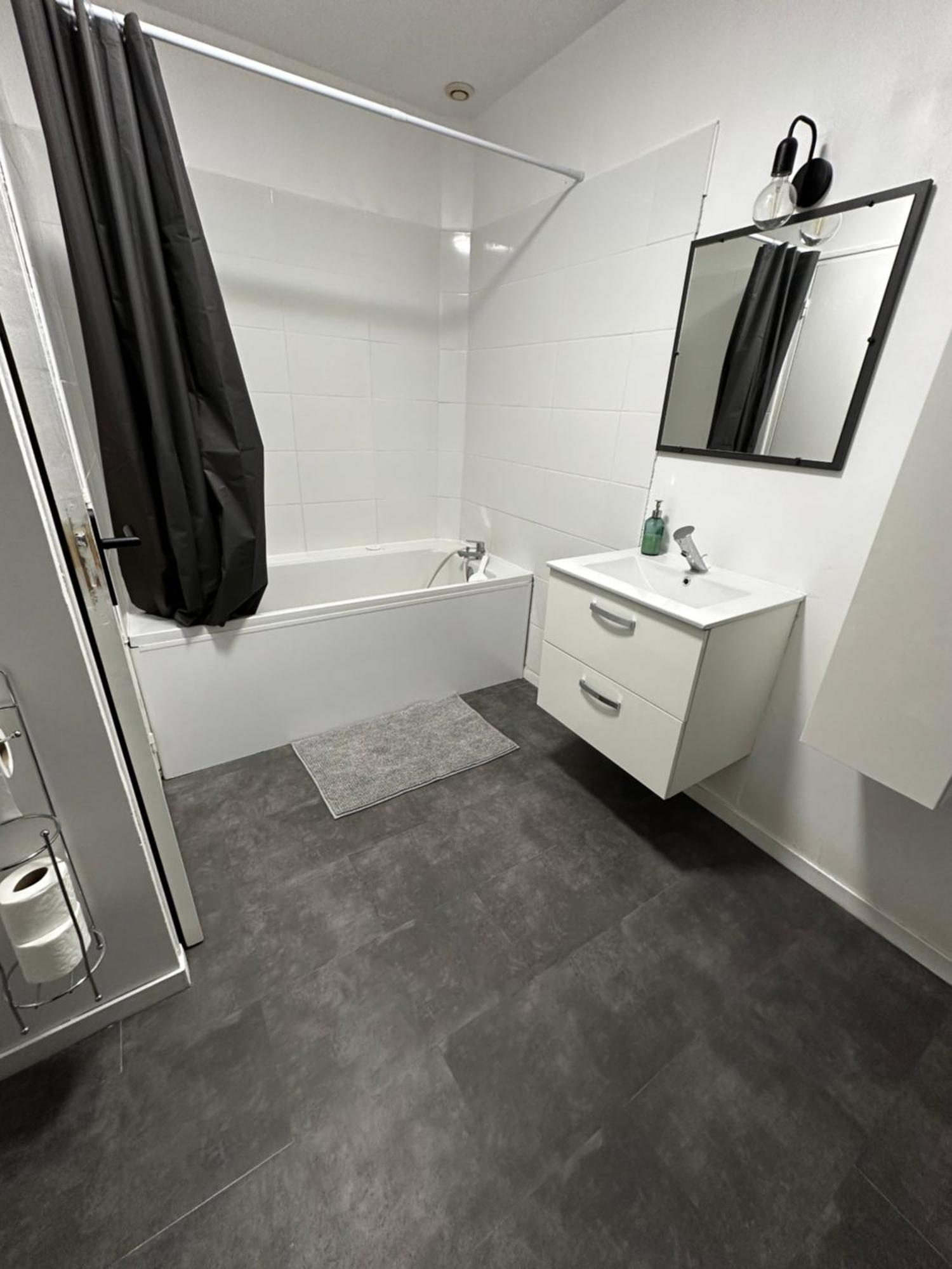La Nouvelle Ecole Apartment Ruille-en-Champagne ภายนอก รูปภาพ